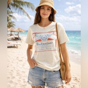 Budweiser Vintage-Style Graphic Tee Cream Soft Beer Logo T-Shirt EUC Size XL